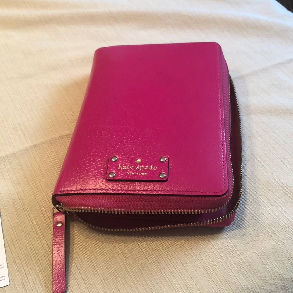 NWT Kate Spade Wellesley Personal Organizer